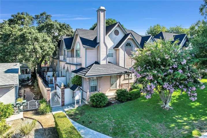 801 W Foothill Boulevard Unit F, Monrovia, California 91016