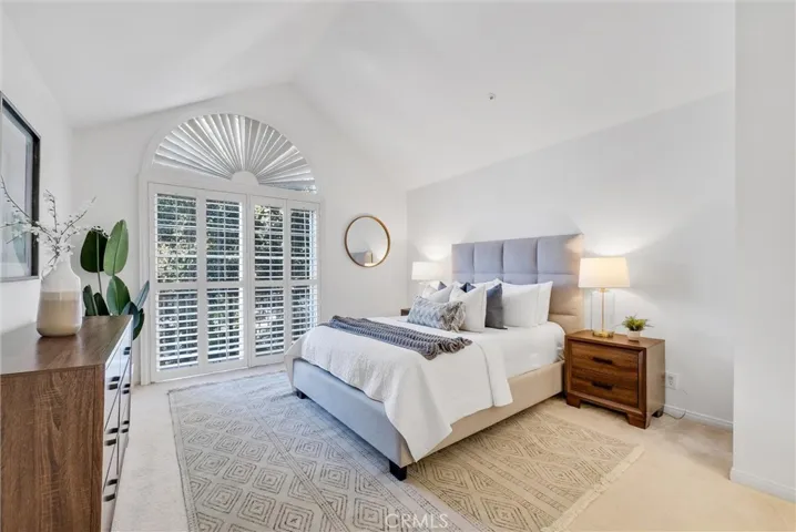 801 W Foothill Boulevard Unit F, Monrovia, California 91016