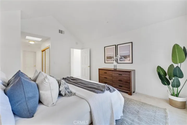 801 W Foothill Boulevard Unit F, Monrovia, California 91016