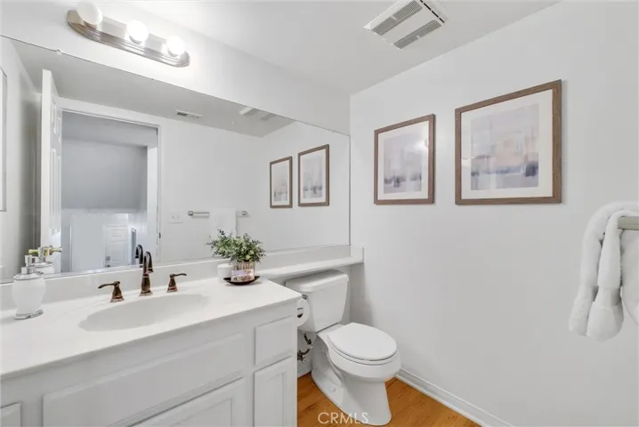 801 W Foothill Boulevard Unit F, Monrovia, California 91016