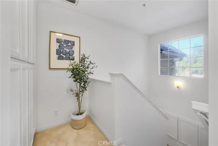 801 W Foothill Boulevard Unit F, Monrovia, California 91016