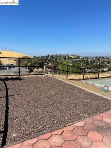 142 Encinal Pl, Pittsburg, California 94565