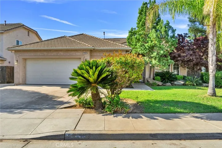 2143 E Turnberry E Avenue, Fresno, California 93730