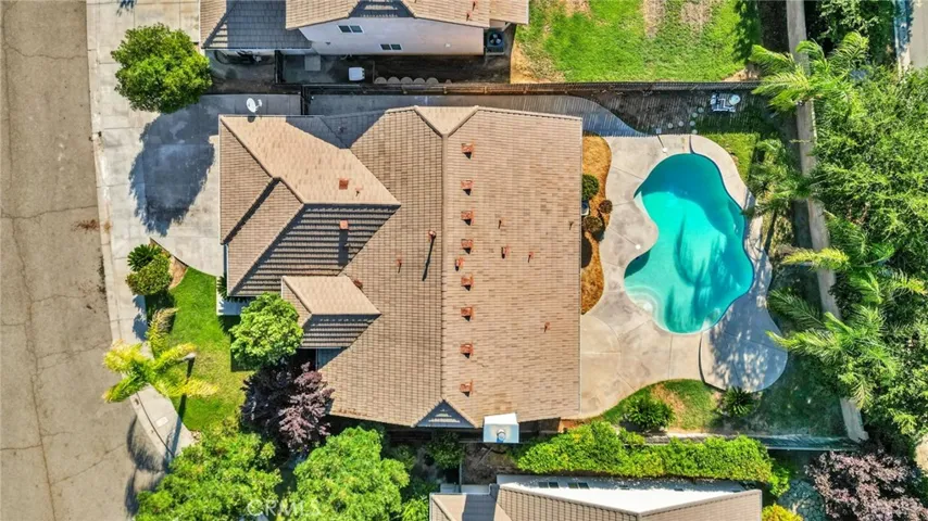 2143 E Turnberry E Avenue, Fresno, California 93730