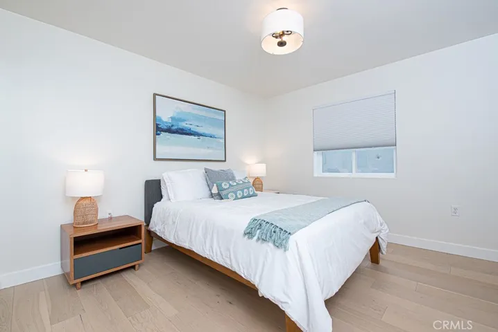 947 Balboa W Boulevard, Newport Beach, California 92661