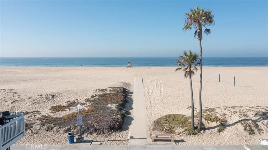 947 Balboa W Boulevard, Newport Beach, California 92661