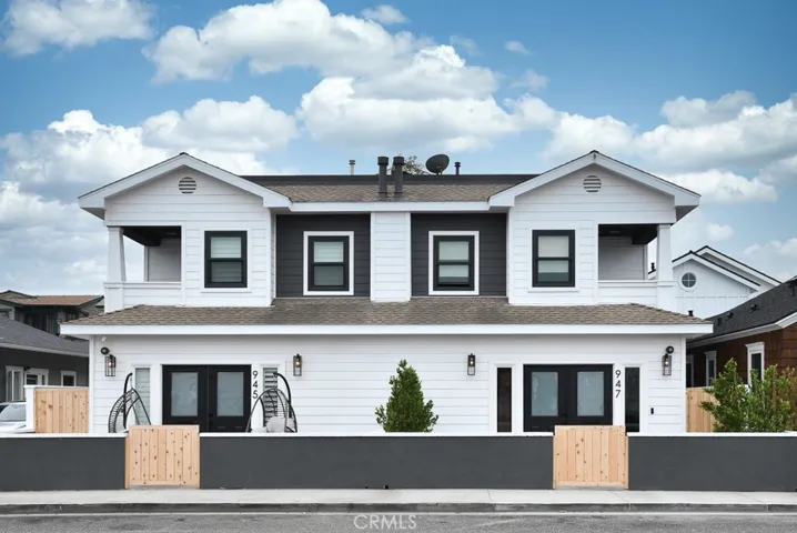 947 Balboa W Boulevard, Newport Beach, California 92661