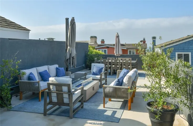 947 Balboa W Boulevard, Newport Beach, California 92661