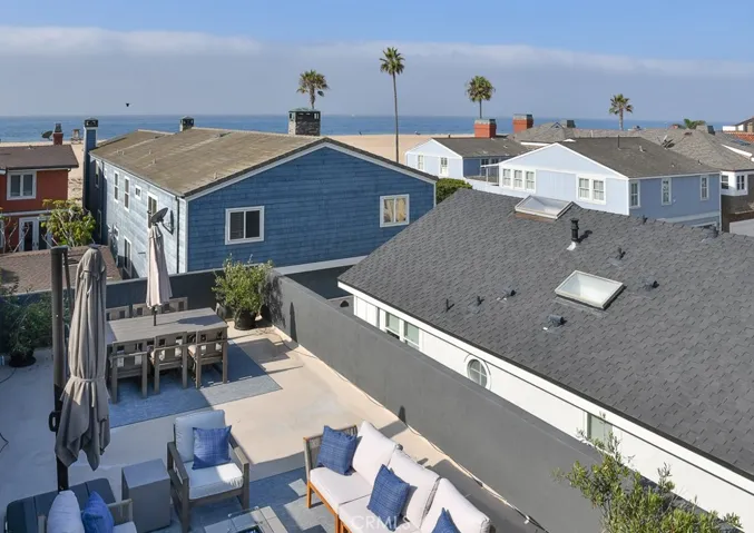 947 Balboa W Boulevard, Newport Beach, California 92661