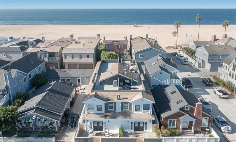 947 Balboa W Boulevard, Newport Beach, California 92661