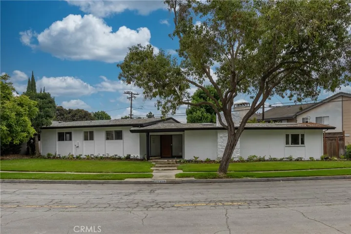 5400 E La Pasada Street, Long Beach, California 90815