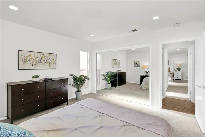 5400 E La Pasada Street, Long Beach, California 90815