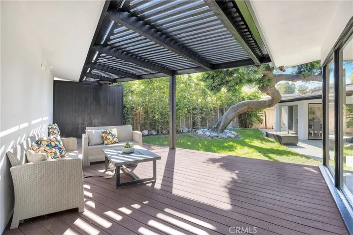 5400 E La Pasada Street, Long Beach, California 90815