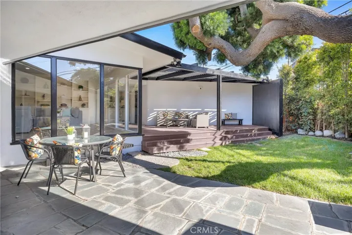 5400 E La Pasada Street, Long Beach, California 90815