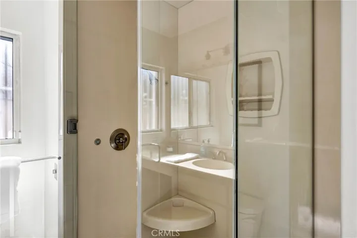 5400 E La Pasada Street, Long Beach, California 90815