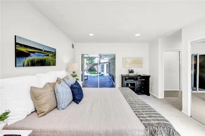 5400 E La Pasada Street, Long Beach, California 90815