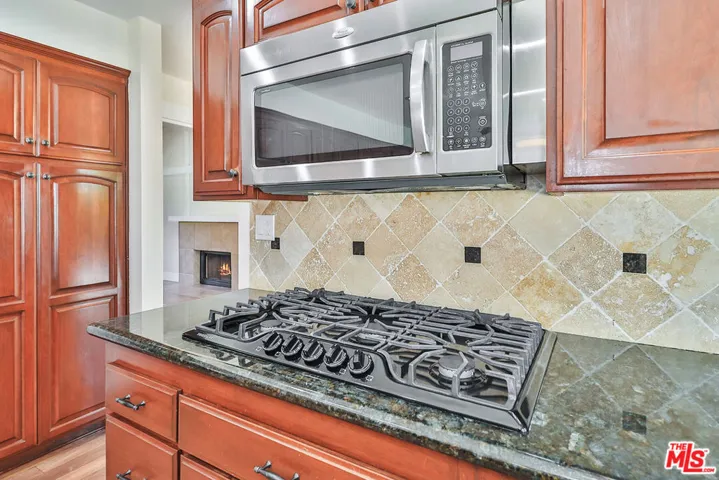 21757 Ulmus Drive, Woodland Hills, California 91364