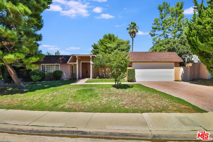 21757 Ulmus Drive, Woodland Hills, California 91364