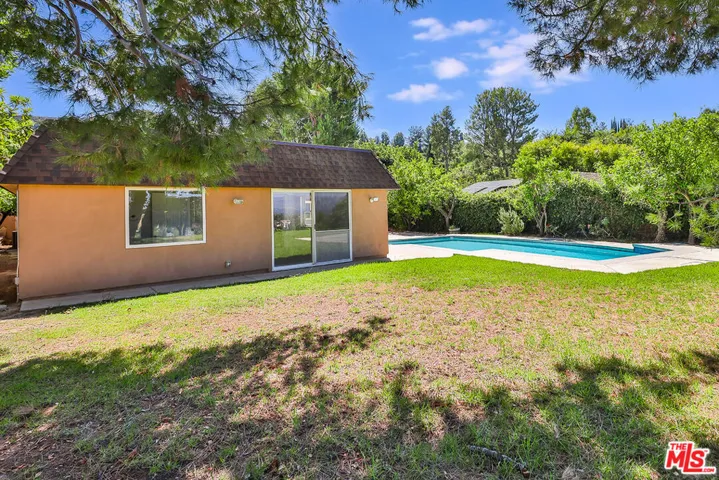 21757 Ulmus Drive, Woodland Hills, California 91364