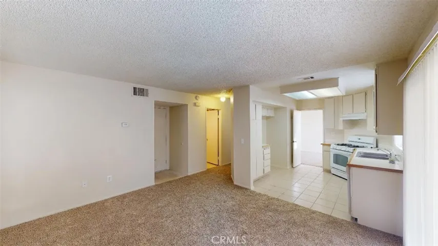 12246 Pluto Drive, Victorville, California 92392
