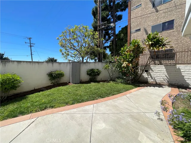 2407 Redondo Village Way, Gardena, California 90249