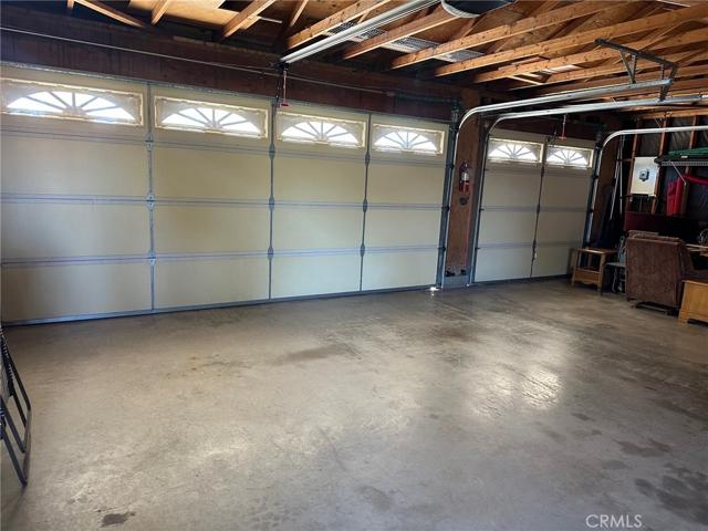 3 CAR GARAGE