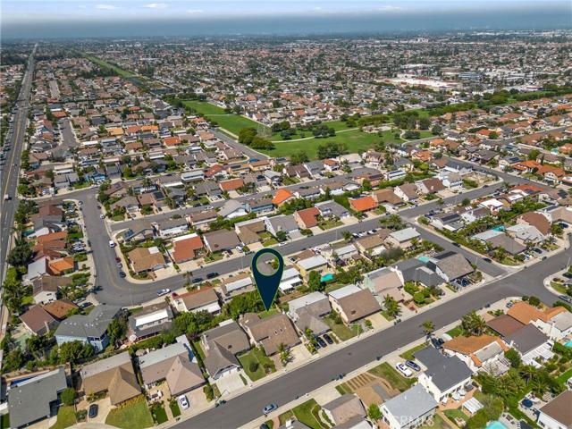 South Coast Plaza and Costco are conveniently nearby.
