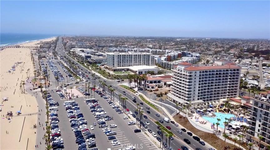 Aerial view from the Hilton hotel in Downtown Huntington Beach and the world famous pier!
