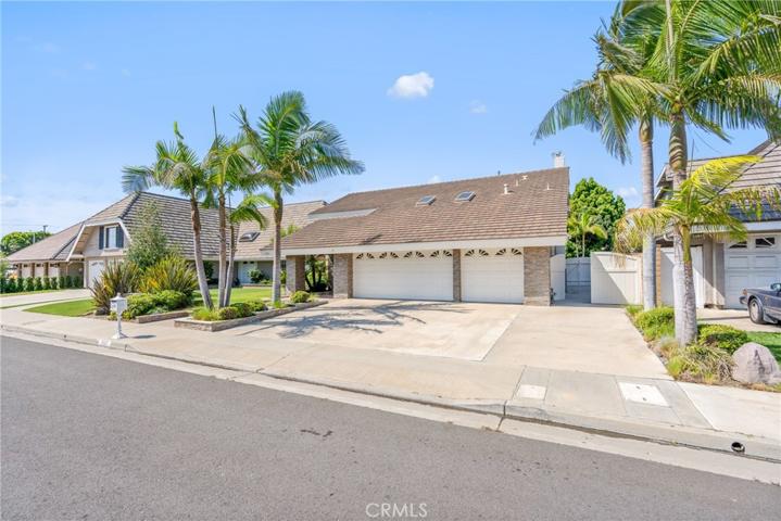 Gorgeous two story home with 5 bedrooms and 2 ¾ baths.