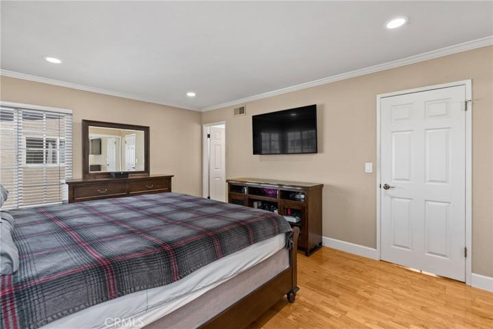 Crown molding adds elegance to the owner's suite!
