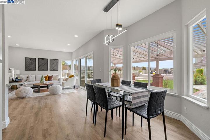 7437 Las Palmas Way, Dublin, California 94568