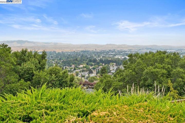 7437 Las Palmas Way, Dublin, California 94568