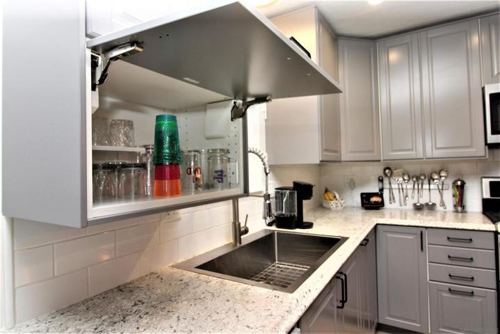 7018 San Carlos St, Carlsbad, California 92011