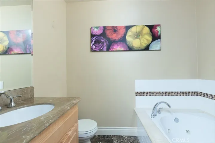 2106 Mathews Avenue B, Redondo Beach, California 90278
