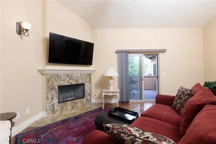 2106 Mathews Avenue B, Redondo Beach, California 90278