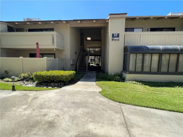 13606 La Jolla Circle 17h, La Mirada, California 90638