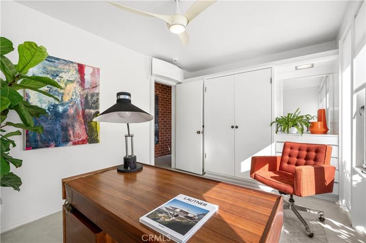 5281 E El Roble Street, Long Beach, California 90815
