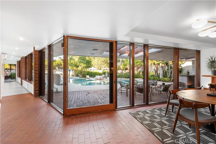 5281 E El Roble Street, Long Beach, California 90815
