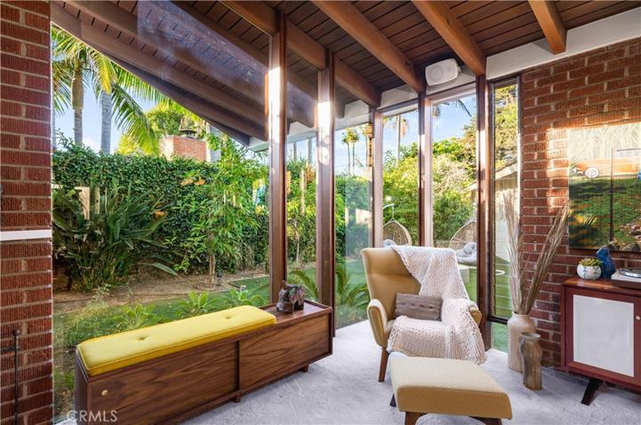5281 E El Roble Street, Long Beach, California 90815