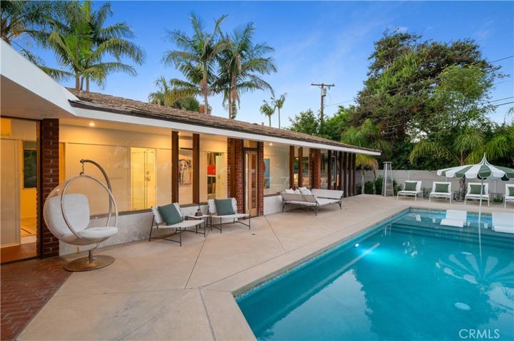 5281 E El Roble Street, Long Beach, California 90815