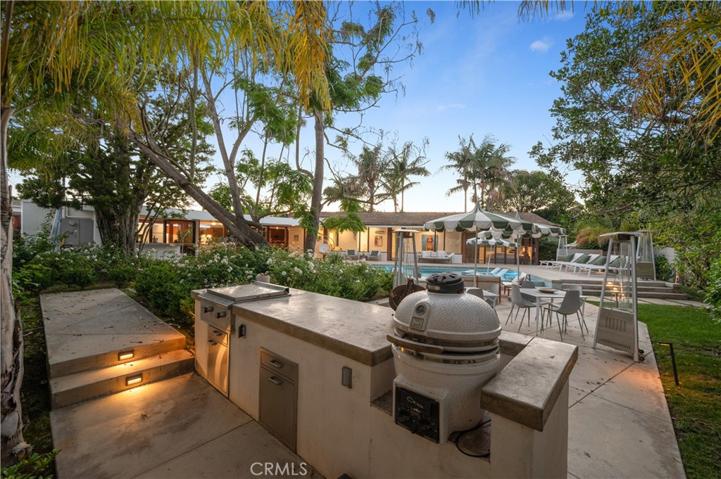5281 E El Roble Street, Long Beach, California 90815
