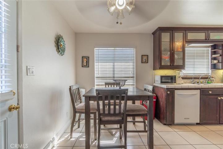 14378 Mojave Lane, Victorville, California 92395