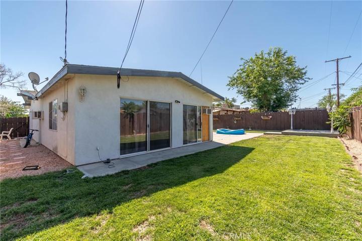 14378 Mojave Lane, Victorville, California 92395
