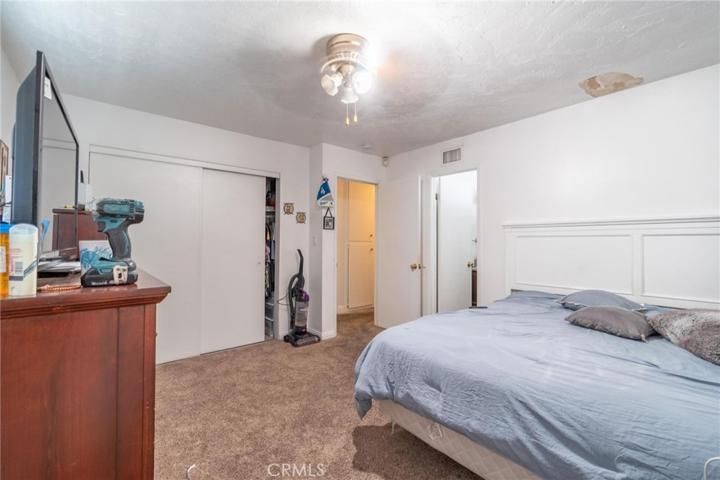 14378 Mojave Lane, Victorville, California 92395