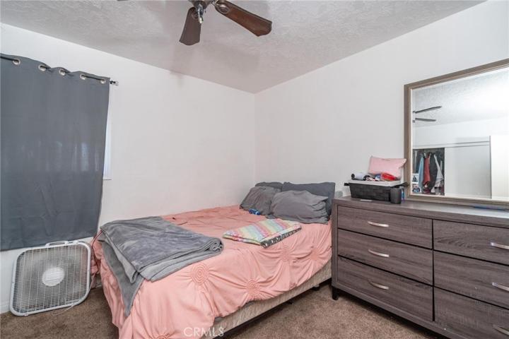 14378 Mojave Lane, Victorville, California 92395