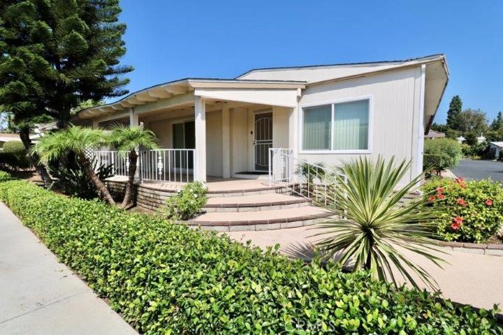 721 Grovelake Drive Unit 52, Placentia, California 92870