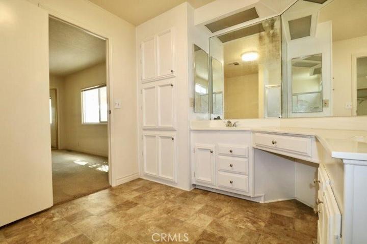721 Grovelake Drive Unit 52, Placentia, California 92870