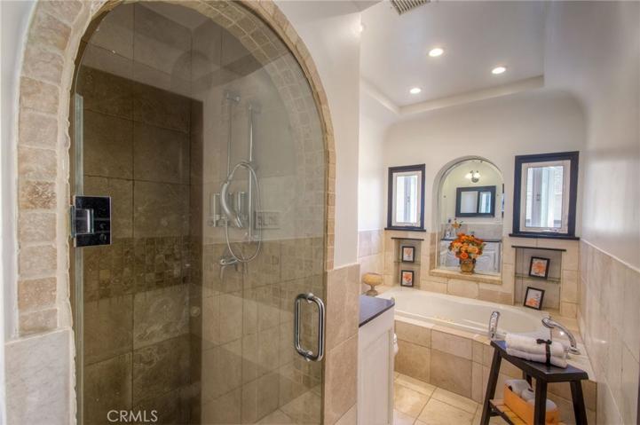 1456 W 89th Street, Los Angeles, California 90047