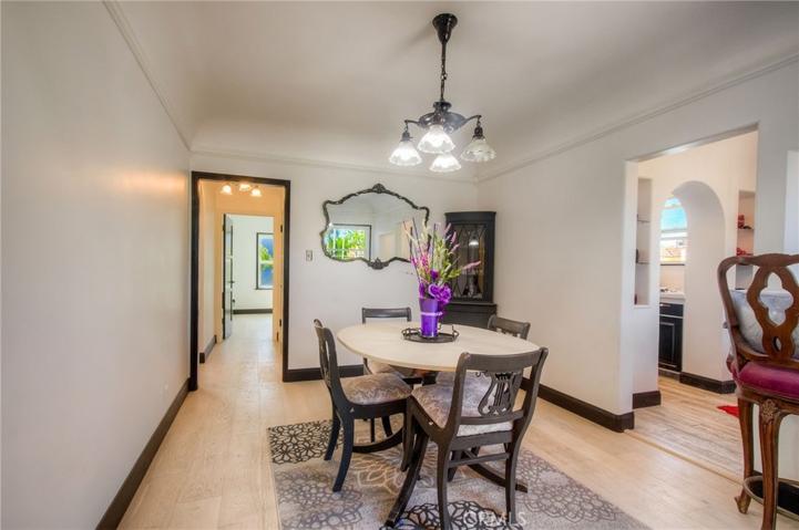 1456 W 89th Street, Los Angeles, California 90047
