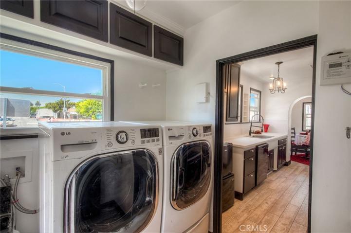 1456 W 89th Street, Los Angeles, California 90047
